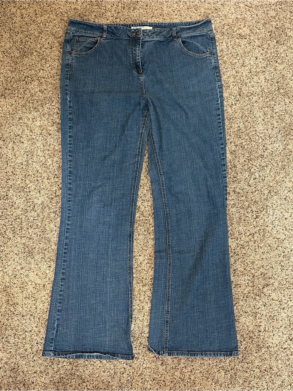 Long Tall Sally Bootcut Jeans – Size 22/36 Tall